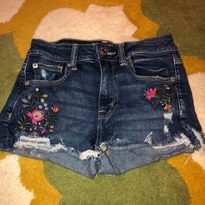 American eagle embroidered shorts